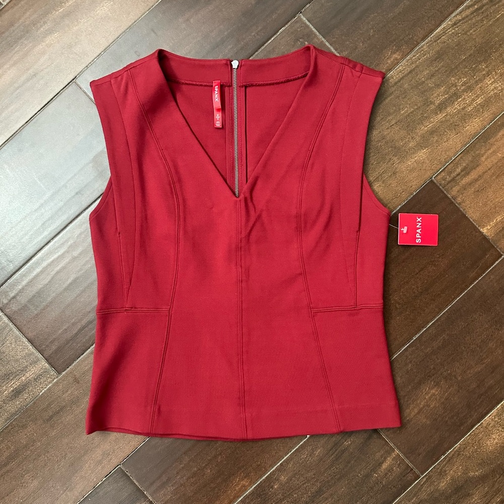 SPANX Red V-Neck Sleeveless Sculpting Tank Top